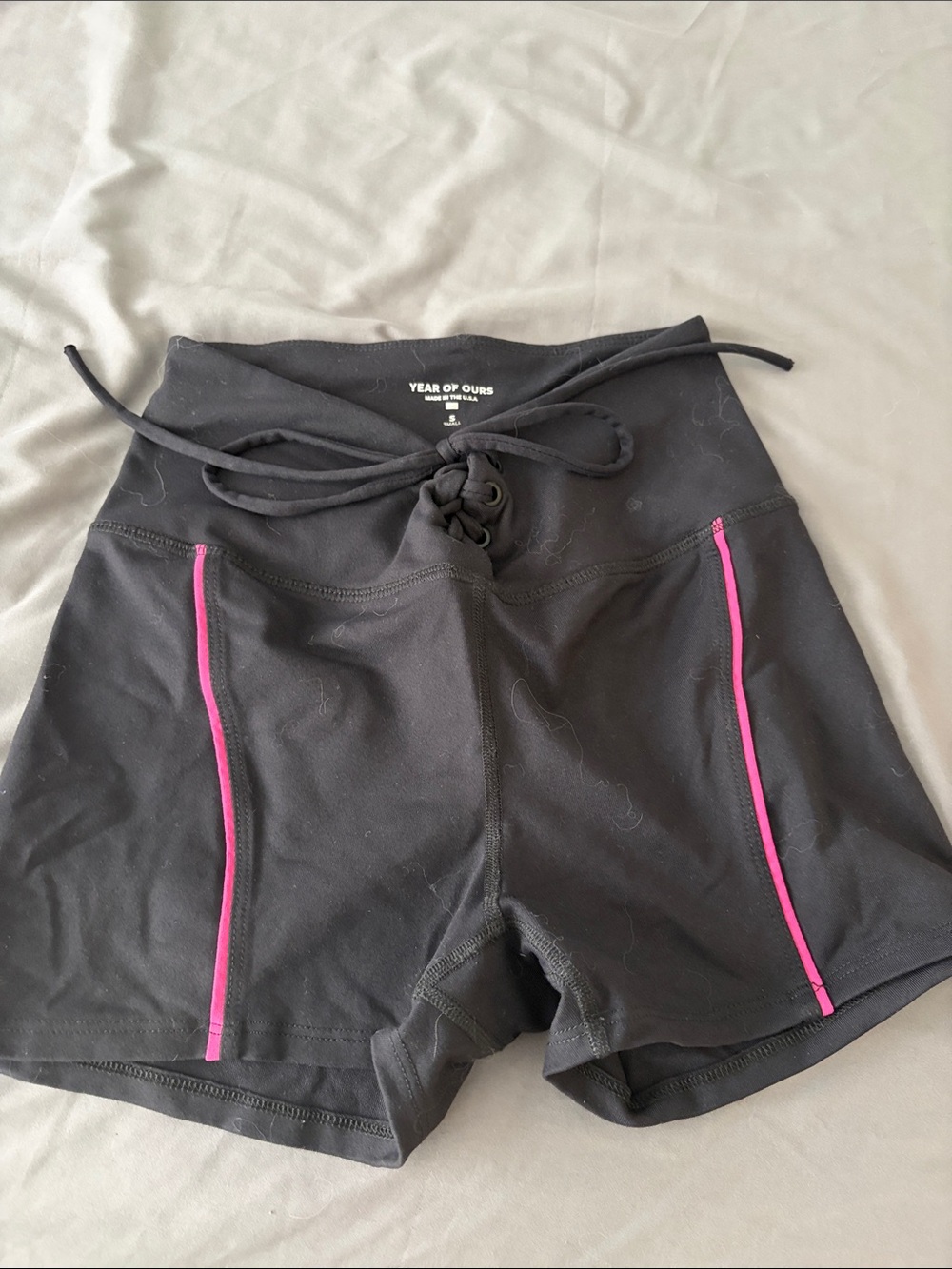 ✨NWT Year Of Ours Black Magenta High Rise Lace Up Football Biker Shorts Small
